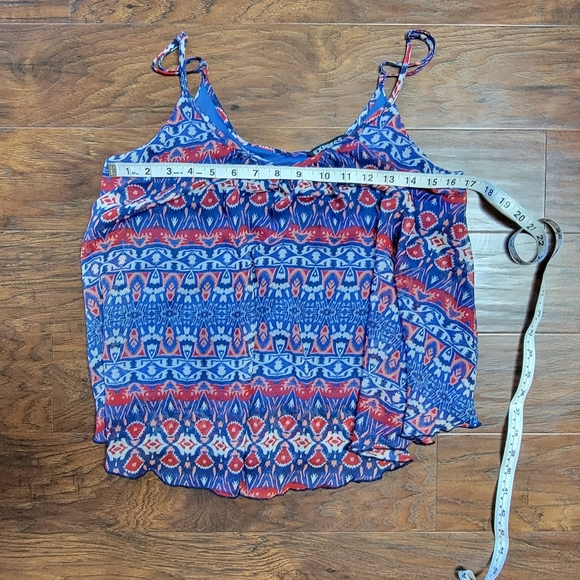 Express Flowy Red White and Blue Cami Tank Top Size Medium - Picture 9 of 9